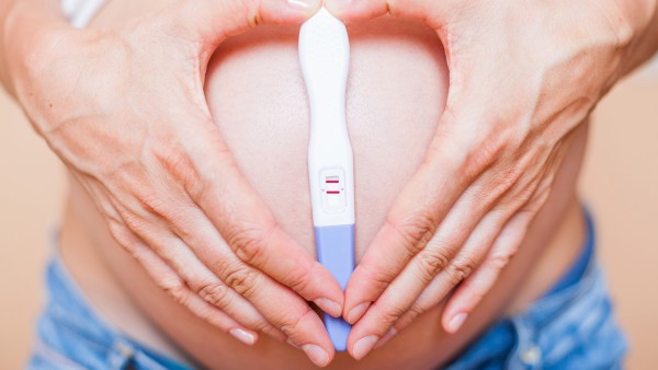 异位妊娠，怀到宫角处做手术风险大吗