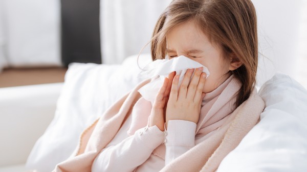 小儿肺咳颗粒着凉感冒咳嗽能吃吗 小儿肺咳颗粒的主要功效