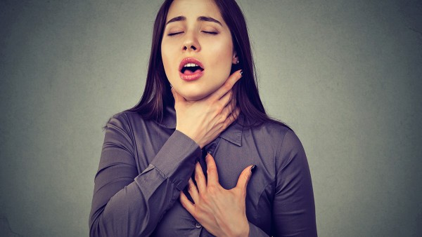咽痛可以吃桑菊感冒片(方健)吗  桑菊感冒片能治咽干咽痛吗