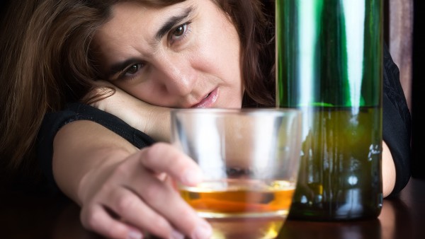 喝酒能引起慢性前列腺炎吗