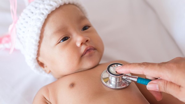 宝宝呼吸道感染吃什么药较好 止咳枇杷合剂能和感冒灵颗粒一起吃吗