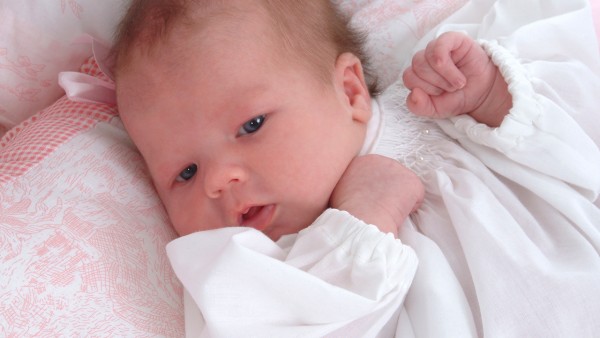宝宝感冒抗病毒的药物  哺乳期吃小柴胡颗粒宝宝嗜睡怎么回事