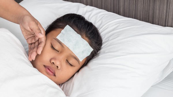 复方山金车花贴片的用药禁忌是什么？