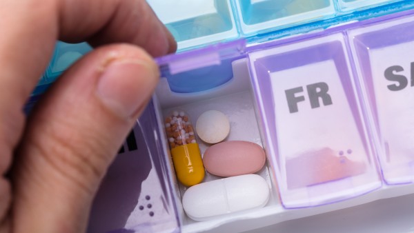 用药途径不可任意挑 口服药物经过的途径