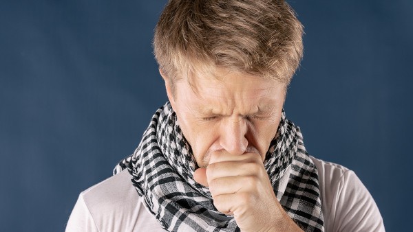 经常咳嗽服用肺宁胶囊可以吗?