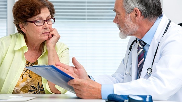 “别乱吃阿司匹林” 阿司匹林年轻人可以长期服用吗