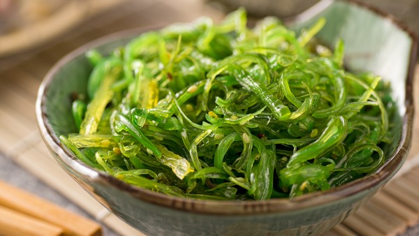 海藻酸钠的功效与作用有哪些？海藻酸钠对人体有害吗？
