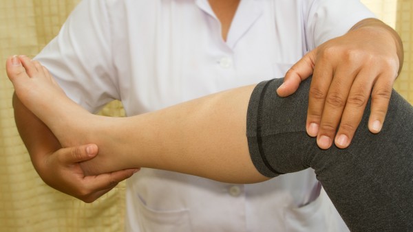 血栓再通多久,腿部血液回流障碍一般在三天内可采取手术溶栓