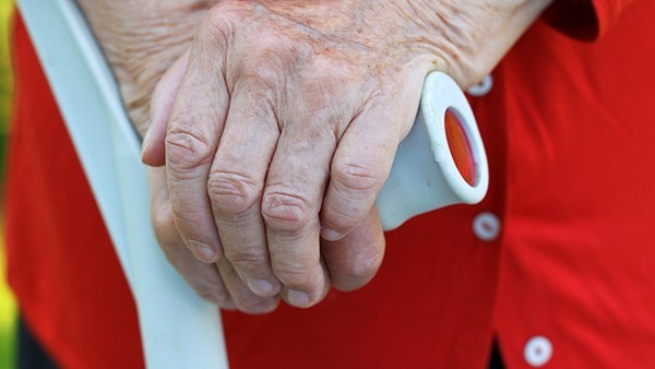 老人骨折多久能好,如果是老年人伤口愈合时间自然会更长