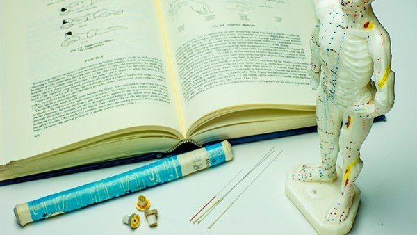 打完封闭针多久不疼,打完封闭针还疼?这是因为没扎对地方