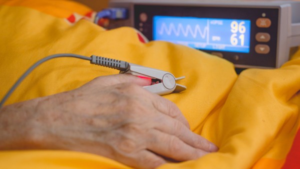 三诺安稳血糖仪保修多久,血糖测试仪器要注意什么?