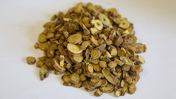 黄芩的功效与作用 黄芩现代应用方法有什么