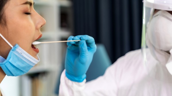 优化新冠二十条出台 多地取消区域核酸检测