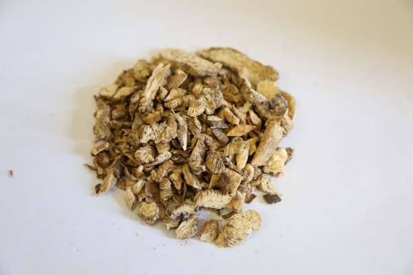 嗓子不舒服吃哪些中药可以缓解 咽干咽痛这样选择中成药