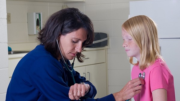 苯丁酸氮芥片儿童的用量是多少，和大人一样吗