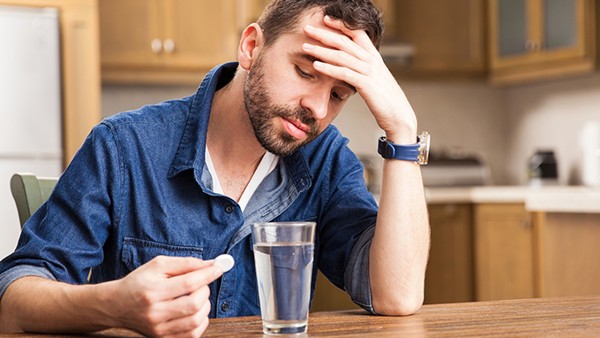 男性常吃六味地黄丸对身体有什么好处 清热地黄丸能和双黄连口服液一起吃吗