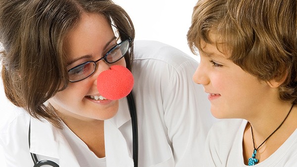 小孩儿肚子疼吃蒙脱石散管用吗 拉稀肚子疼怎么办用药治疗