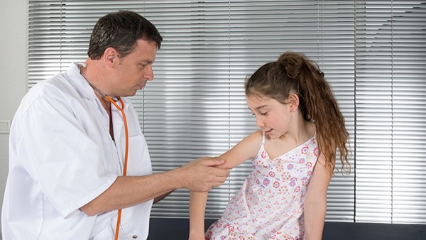 蒙脱石散小孩子能吃吗 给孩子用药应注意哪些禁忌