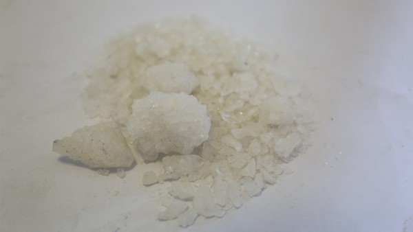 追风舒经活血片能不能同中药一起服用？追风舒经活血片能和抗病毒口服液一起吃吗