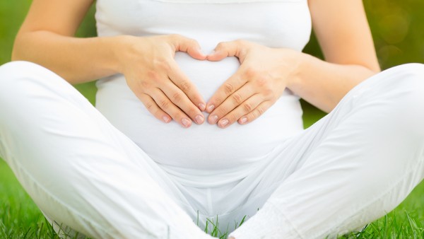 復方大青葉合劑能和快克一起吃嗎 懷孕期感冒怎樣處理才不傷胎？