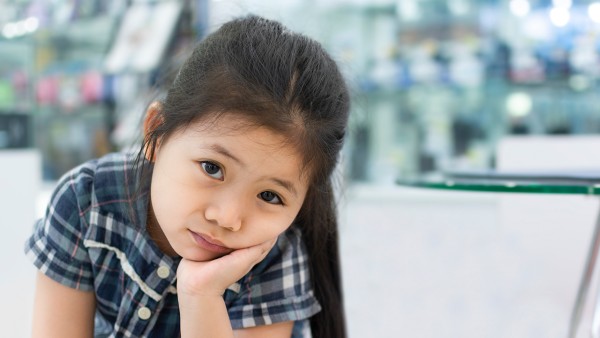孩子抵抗弱发烧该如何用药 孩子的安全用药知识分享