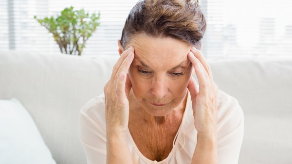 得了新冠，老人、儿童、成人该如何用药？