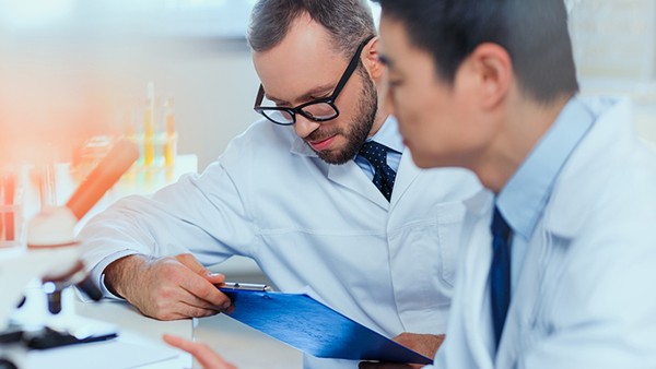 医生提醒：“布洛芬”“连花清瘟”并非人人适用  这些用药常识你知道多少