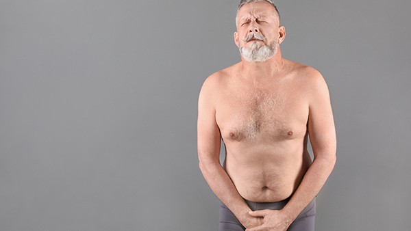 老人用药别按成人剂量 80岁老人服药剂量是成人的