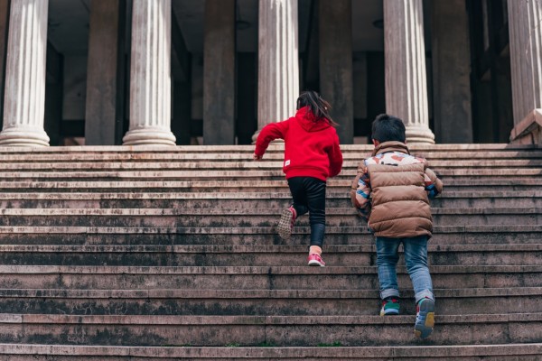 婴幼儿日常用药注意什么？小孩儿腹泻可以吃蒙脱石散止泻吗