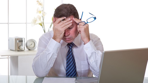 男性上小便痛是什么原因 前列安通片与连花清瘟胶囊可以一起吃吗