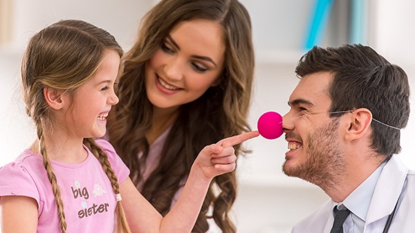 蒙脱石散是家中必备用药 一名合格的家长儿童药箱应该备齐的8种药