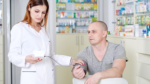 服用氨氯地平饭前服还是饭后服？高血压用药必须要注意的几个问题