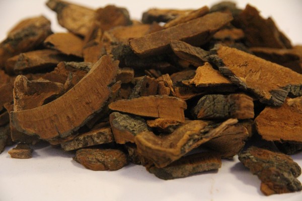 小儿珍贝散中的药物原料有什么作用？