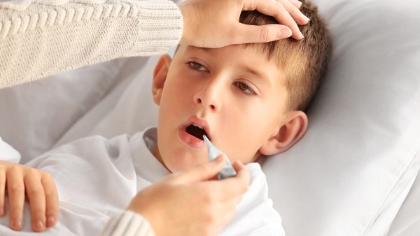 儿童感染新冠病毒后如何用药？孩子发烧能吃对乙酰氨基酚吗