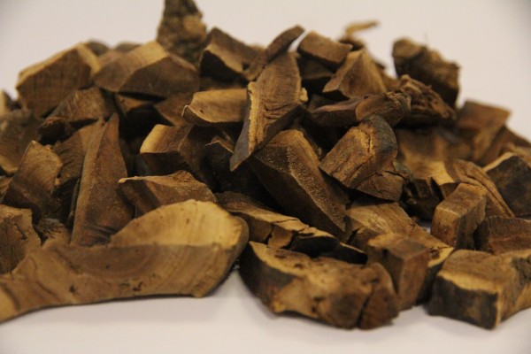 复方虎杖氨敏片能和乙酰氨基酚片一起吃吗 复方北豆根氨酚那敏片能不能同中药一起服用