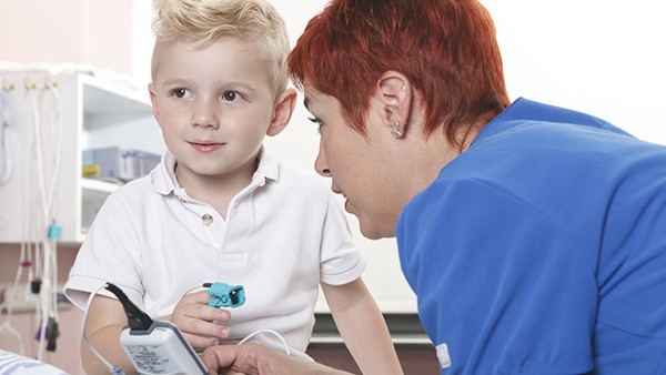 美国儿童感冒发烧用药指南  这些儿童感冒发烧用药常识请快收藏