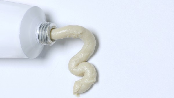 龟鹿二仙膏中的龟板有什么作用？