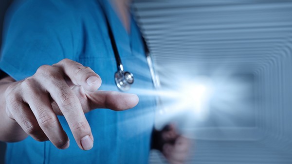 新冠阳性吃消炎药管用吗  医生提醒:新冠病毒感染不要乱用药