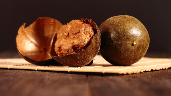 罗汉果止咳糖浆能和抗病毒口服液一起吃吗 罗汉果止咳糖浆怎么样