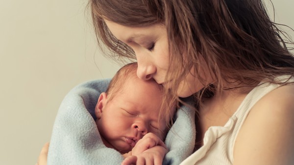 儿童感染新冠居家期间怎么治疗 儿童这六类症状居家中医药治疗方案