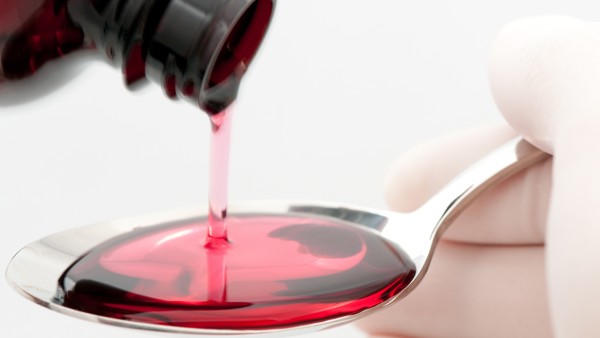 治咳川贝枇杷露能和乙酰氨基酚片一起吃吗 干咳发烧的原因都有哪些