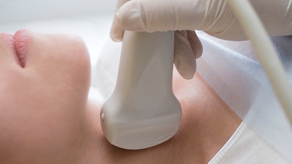 咽立爽口含滴丸能治疗咽炎吗？咽立爽口含滴丸的功效是什么？