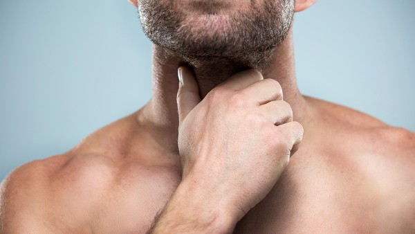 喉炎可以吃喉痛片嗎 喉痛丸能和清開靈顆粒一起吃嗎