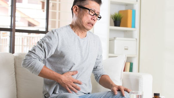 茵栀黄软胶囊与连花清瘟胶囊可以一起吃吗 肝胆湿热吃什么中成药最好
