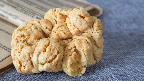 三力制药紫河车胶囊和虫草清肺胶囊能一起吃吗 紫河车胶囊(三力制药)小孩能吃吗？