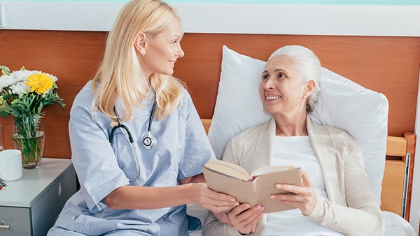 医生提醒：科学理性应对新冠病毒   感染新冠居家该如何用药