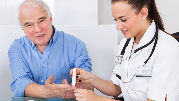 格列吡嗪控释片是整片吞服吗？格列吡嗪控释片的作用是什么?