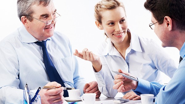 磷酸苯丙哌林片和喷托维林氯化铵片能一起吃吗 奥密克戎康复后一直咳嗽吃什么药