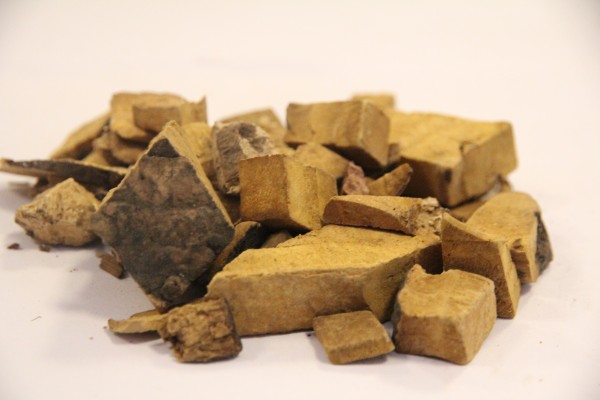 养脾胃的中药有哪些？胃病患者吃药应该注意什么？