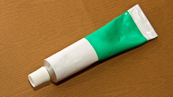 丁香罗勒油和硫软膏一起使用疗效好吗?